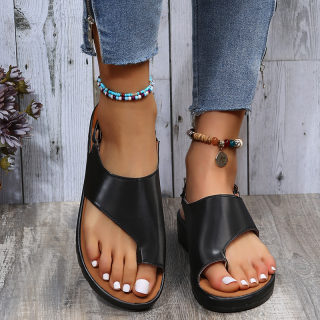 Trendy Breathable Soft Sole Casual Sandals for Women 3