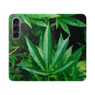 Marijuana leaf flip case 30