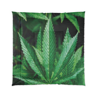 Marijuana Leaf Comforter 3