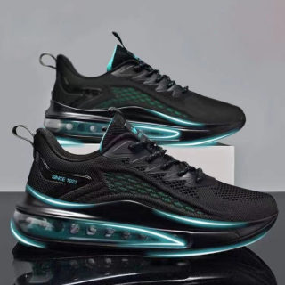 Men's Flyknit Running Shoes | Air-Cushioned Height-Boosting Trainers