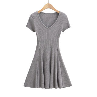 V-Neck Short Sleeve Knitted A-Line Dress 3