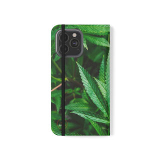 Marijuana leaf flip case 133