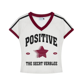 Color-Block V-Neck Letter Print Crop Top | Slim-Fit Casual
