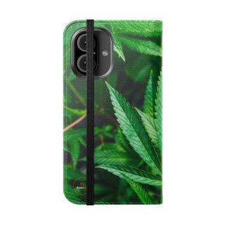 Marijuana leaf flip case 102