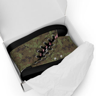 Women's high-top canvas shoes 9