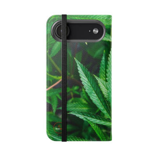 Marijuana leaf flip case 124