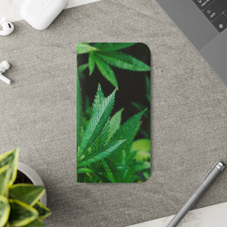 Marijuana leaf flip case 215