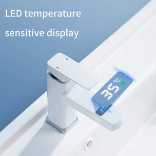 Digital Display Temperature Control Kitchen Faucet | Hot & Cold Water 5