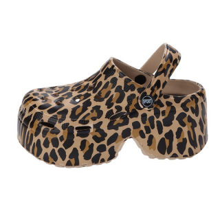 Leopard Print Beach Garden Shoes for Women | Cool Outdoor Slippers 2