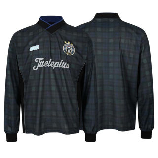 Letter Badge Print V-Neck Long Sleeve Shirt | American Retro 5