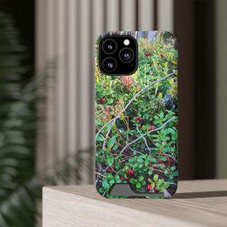 Wild berry bush phone case 104