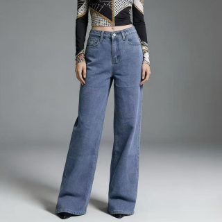 Women's Slimming Straight Jeans with Heart Pocket Design 6