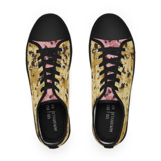 Gold Splatter Pattern Men's Low-Top Sneakers | Abstract Paint Design 5
