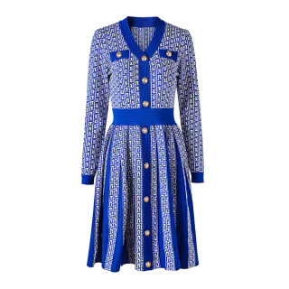 Elegant V-Neck Knitted Midi Dress with Pleated Skirt