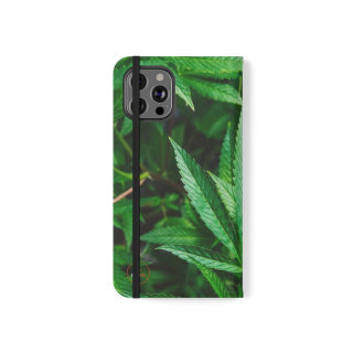 Marijuana leaf flip case 137
