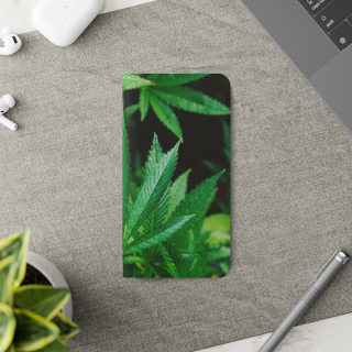 Marijuana leaf flip case 223