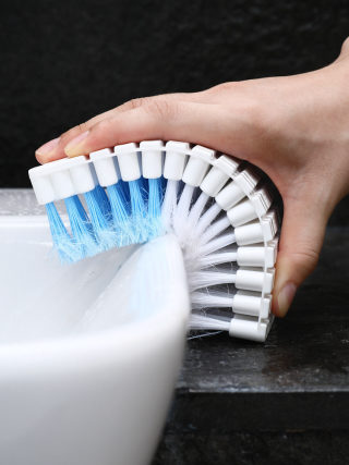 AISEN Bendable Bathroom Corner Brush | Soft Bristle Bathtub & Tile Brush 2