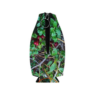 Forest floor berries zip-up bottle cooler sleeve | nature outdoors 2