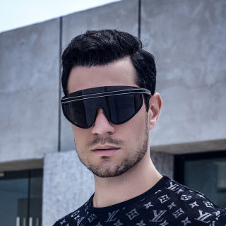 Personalized Large-Frame One-Piece Lens Sunglasses 2