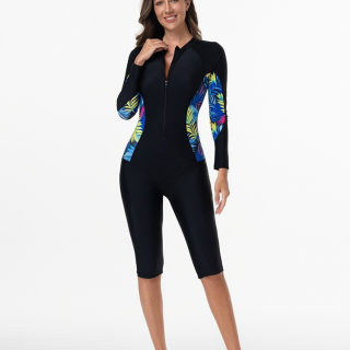 One-piece swimsuit (long-sleeve) 4