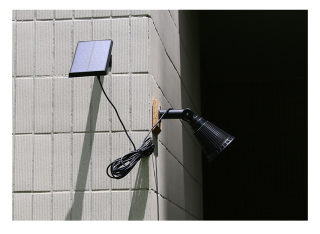 Solar Split-Spotlight LED Light for Indoor/Garden Use 5