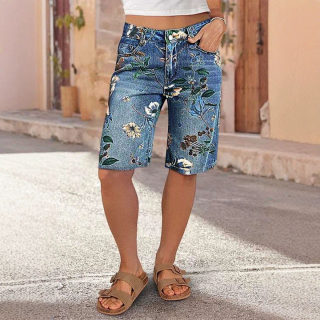 High-Waist Wide-Leg Five-Quarter Length Pants with Floral Print 2