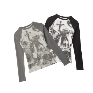 Printed Wide Sleeve Fitted Crop Top | Long Sleeve Cityscape Print 4