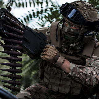 Men's Tactical Full-Finger Anti-Slip Gloves 6