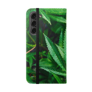 Marijuana leaf flip case 115