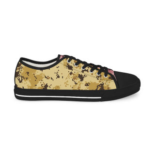 Gold Splatter Pattern Men's Low-Top Sneakers | Abstract Paint Design 11