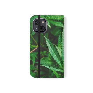 Marijuana leaf flip case 131