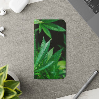 Marijuana leaf flip case 210