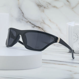Y2K-Style Cat Eye Sunglasses 3