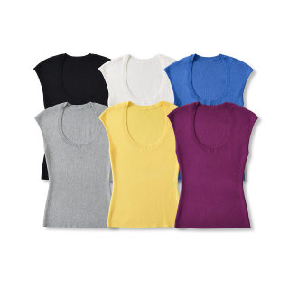 Sleeveless U-Neck Knitted Top 5
