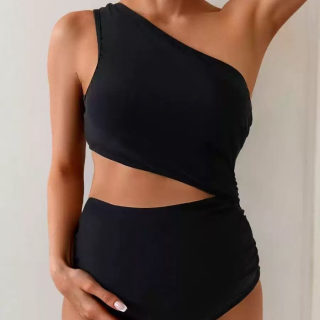 Solid Color one-piece swimsuit (off-shoulder)