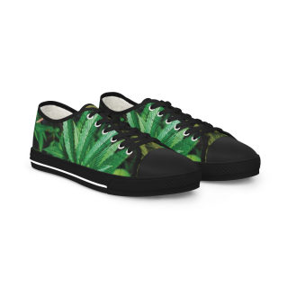 Green Succulent Print Men's Low-Top Sneakers | Aloe Plant Pattern 2