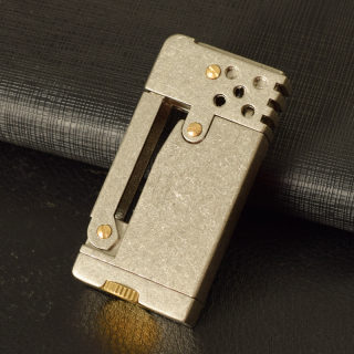 Dolphin-Shaped Kerosene Lighter, Side-Press Ignition 2